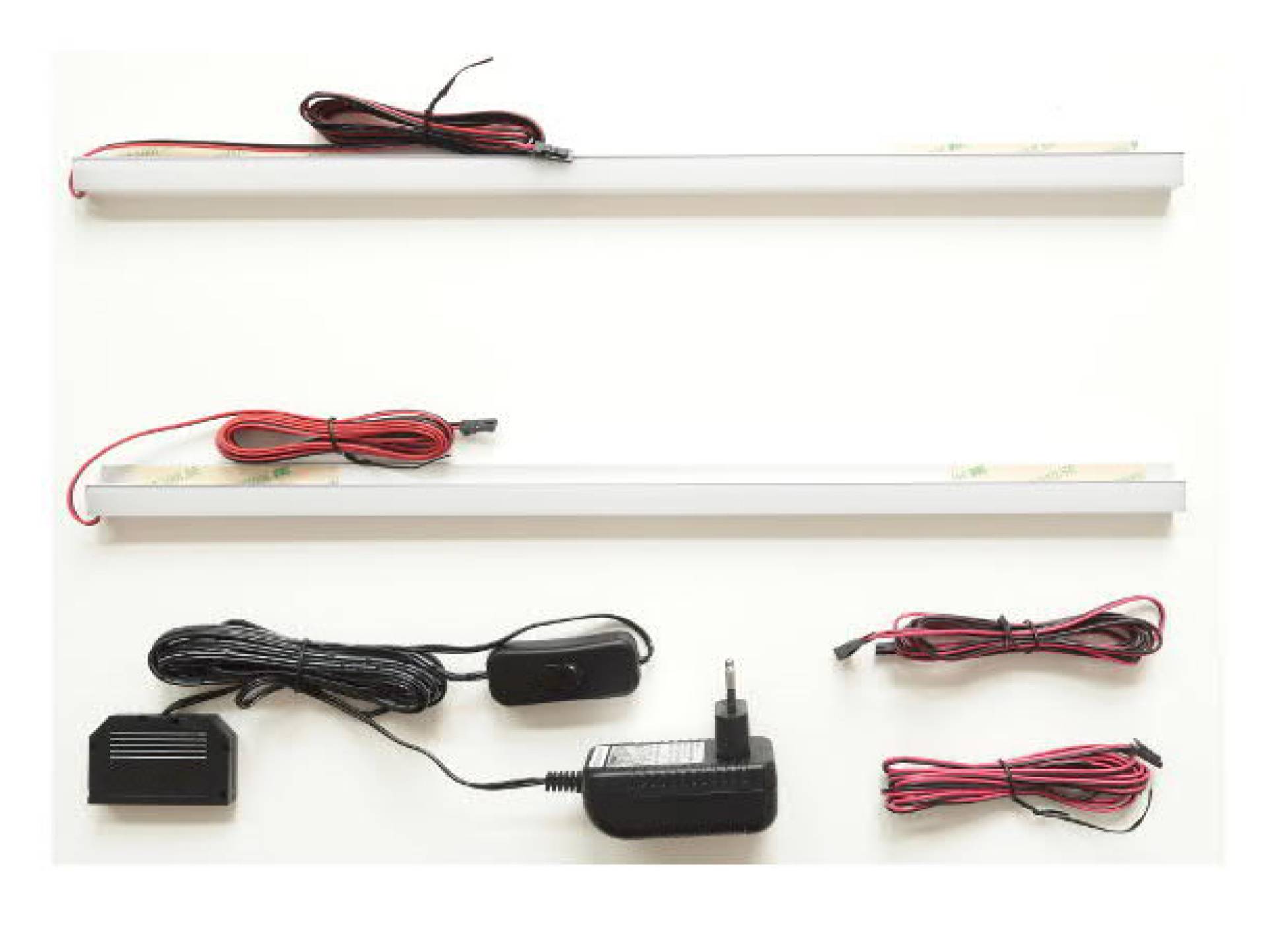 BRINSTONE LED Beleuchtung 2er Set für Rückwand BRINSTONE LED Beleuchtung 2er Set für Rückwand von Möbel-Eins