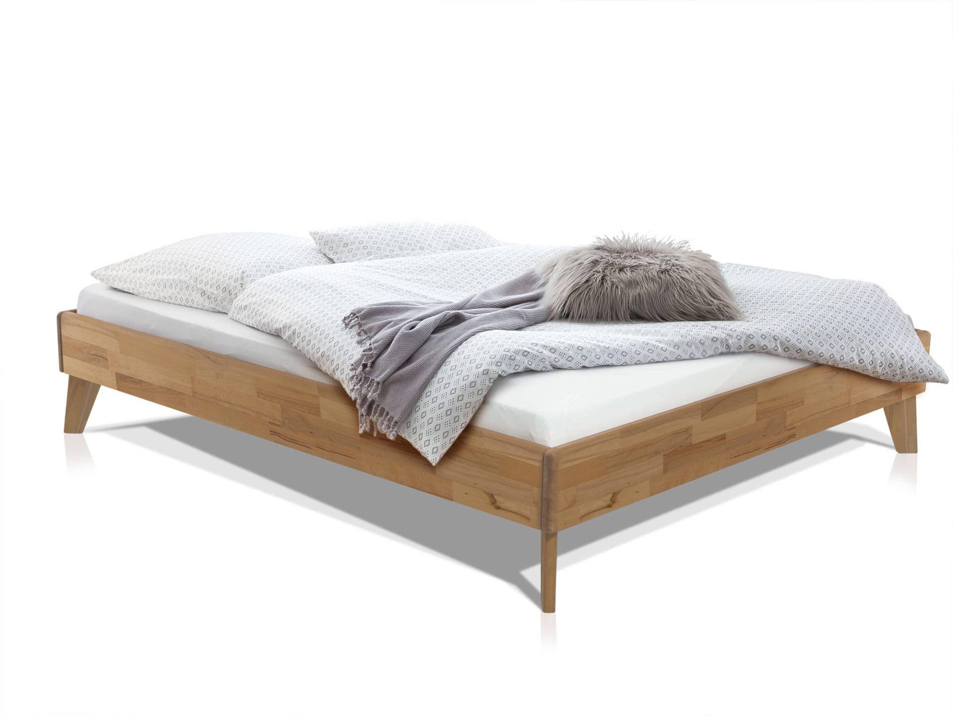 CALIDO 4-Fuß-Bett, Material Massivholz, mit / ohne Kopfteil von Möbel-Eins