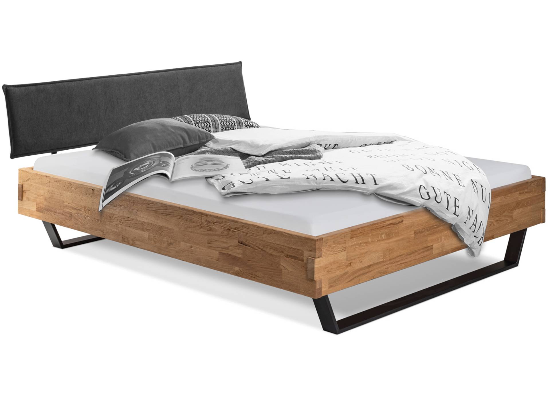 CORDINO Kufenbett aus gehackter Eiche mit Polsterkopfteil, Material Massivholz von Möbel-Eins