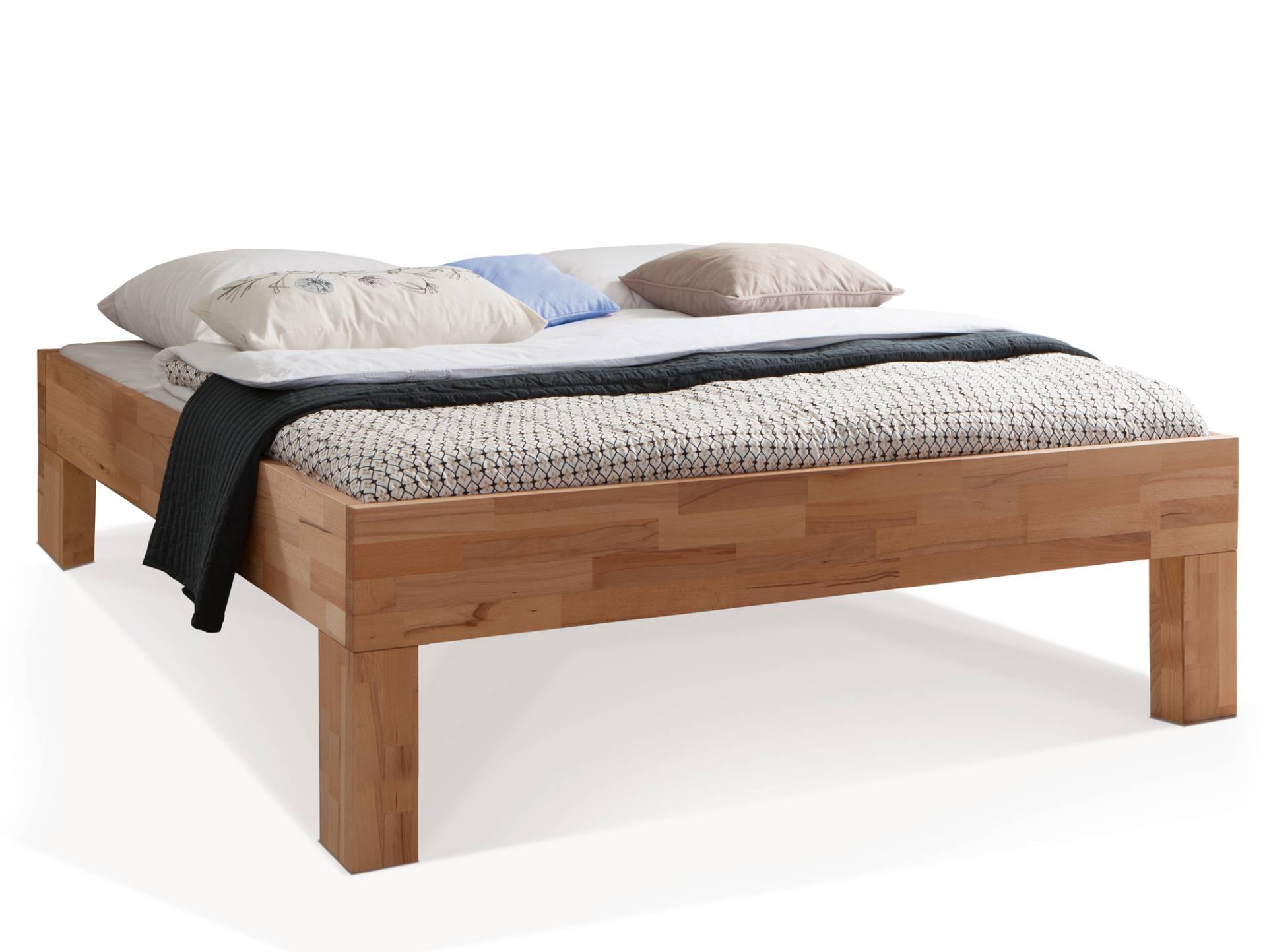 LÖWEN 4-Fuß Komfortbett aus Massivholz, ohne Kopfteil von Möbel-Eins