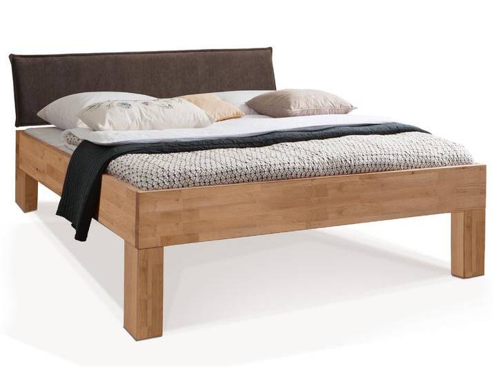 LÖWEN 4-Fuß Massivholzbett mit Polsterkopfteil, 90 x 200 cm LÖWEN 4-Fuß Massivholzbett mit Polsterkopfteil, 90 x 200 cm von Möbel-Eins