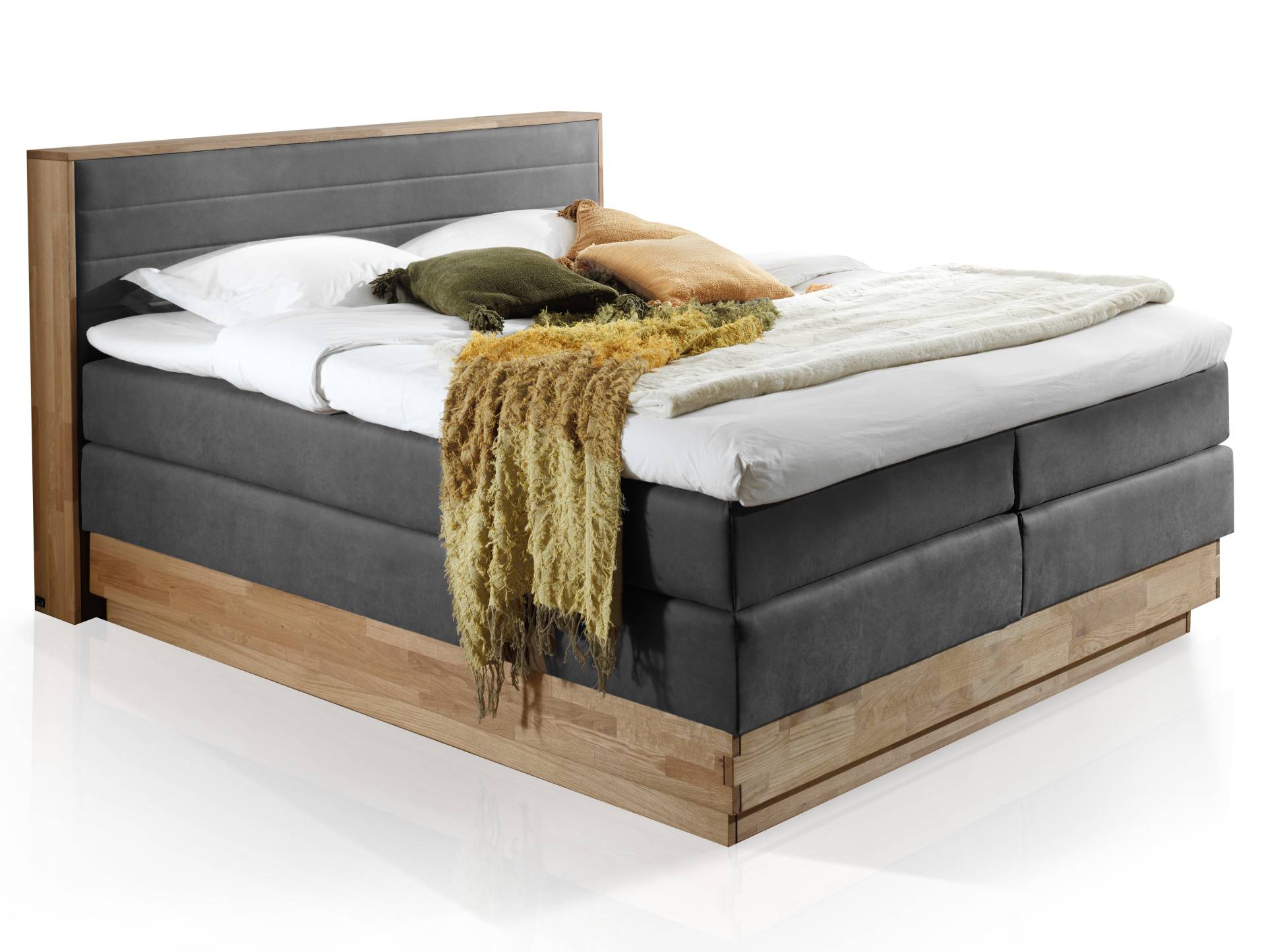 MENOTA Boxspringbett mit Bettkasten, massivem Holzrahmen und Bezug im Vintage Look von Möbel-Eins
