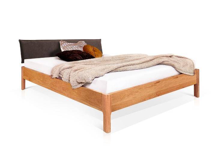 MERANO 4-Fuß-Massivholzbett mit Polsterkopfteil, 120 x 200 cm MERANO 4-Fuß-Massivholzbett mit Polsterkopfteil, 120 x 200 cm von Möbel-Eins
