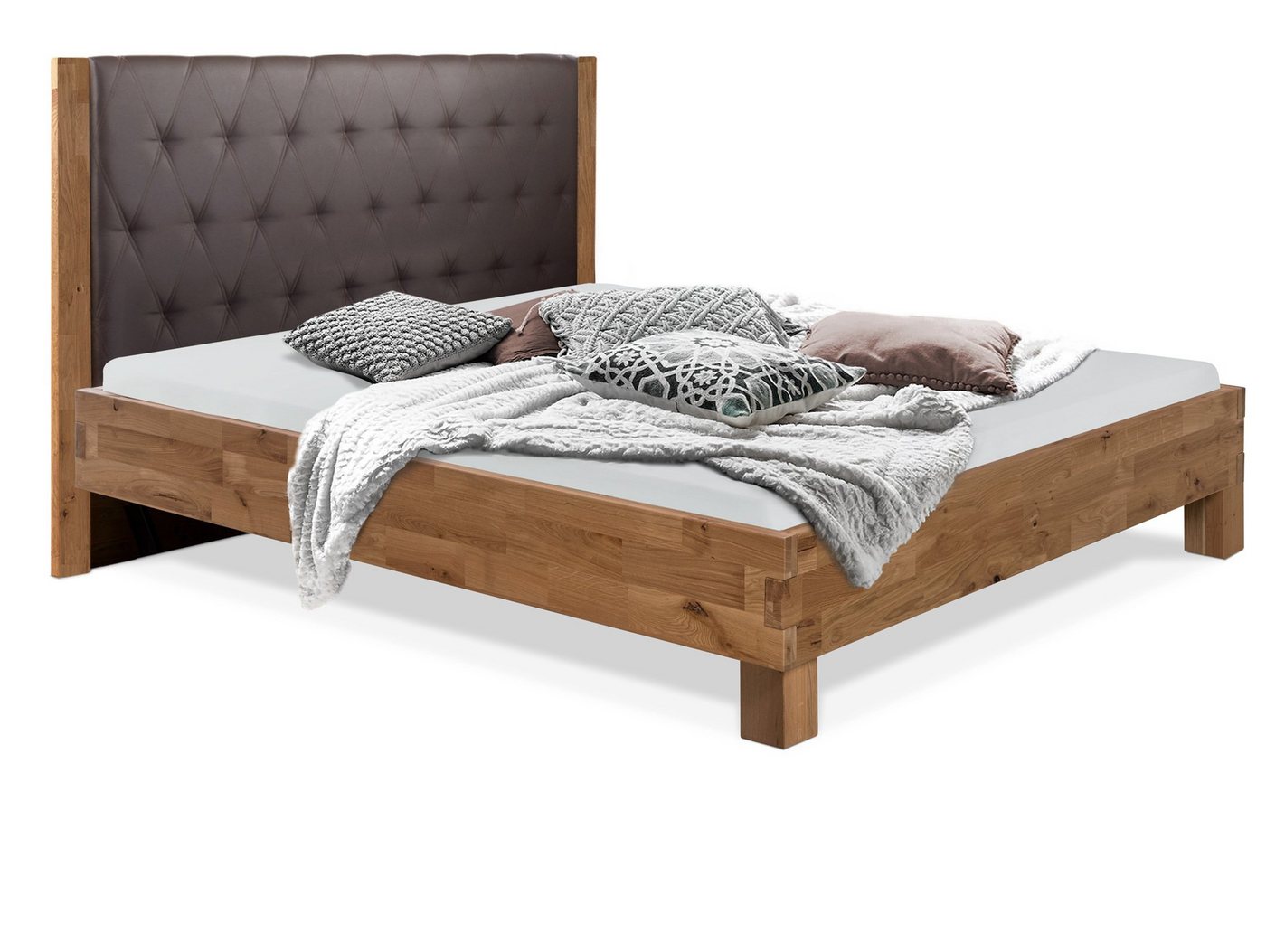 Moebel-Eins Massivholzbett, CORDINO 4-Fuß-Bett aus Eiche mit gestepptem Polster-Kopfteil, Material Massivholz von Moebel-Eins