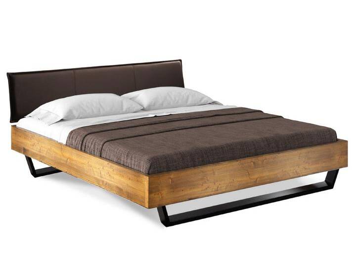 Moebel-Eins Massivholzbett, CURBY Kufenbett mit Polster-Kopfteil, Material Massivholz, rustikale Altholzoptik, Fichte, Kufen schwarz, 90 x 200 cm Moebel-Eins Massivholzbett, CURBY Kufenbett mit Polster-Kopfteil, Material Massivholz, rustikale Altholzoptik, Fichte, Kufen schwarz, 90 x 200 cm von Möbel-Eins