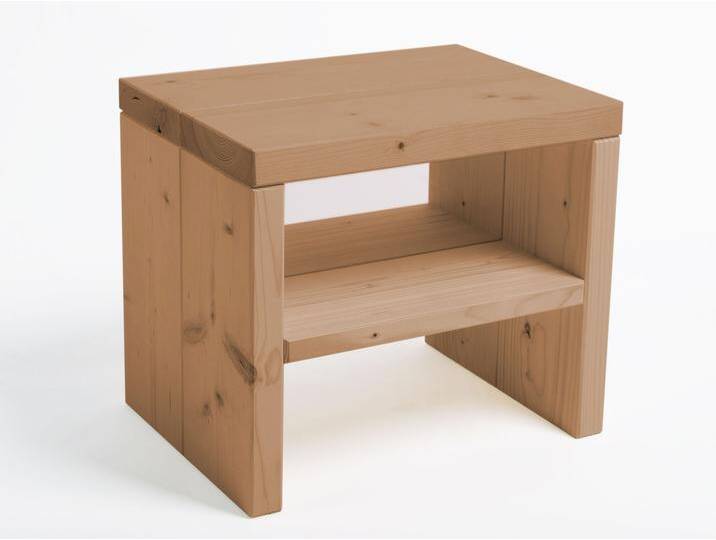 PUMBA Nachtkommode mit Ablage, Material Massivholz, Fichte von Möbel-Eins