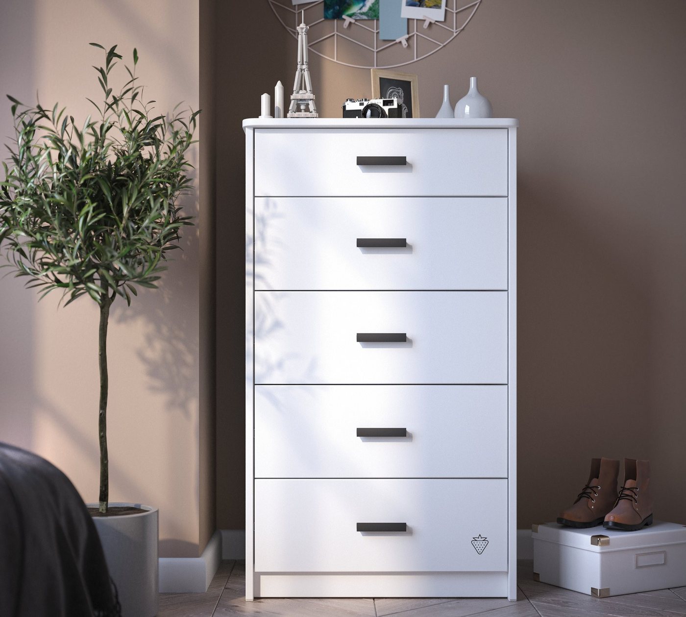 Möbel-Zeit Hochkommode WHITE mit 5 Schubladen Möbel-Zeit Hochkommode WHITE mit 5 Schubladen von Möbel-Zeit
