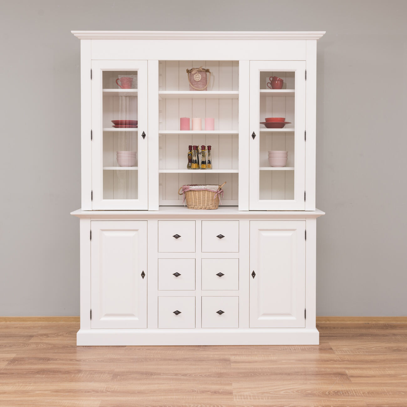 Großes Landhaus-Küchenbuffet altweiß, mit MDF von Möbro Manufacturing