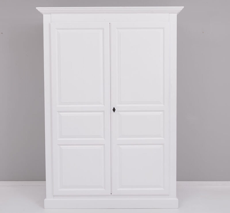 Rustikaler Landhaus Kleiderschrank zweitürig natur (unlackiert) von Möbro Manufacturing