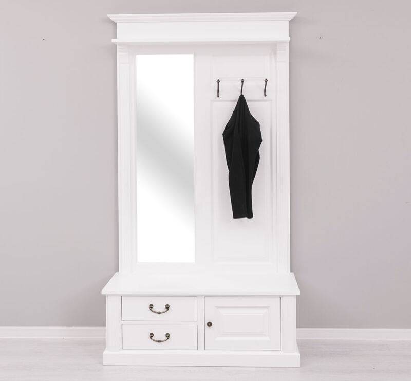Weiße Landhaus Garderobe mit Spiegel von Möbro Manufacturing