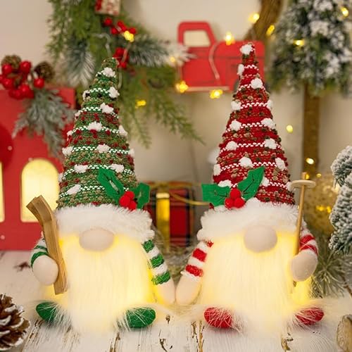 MoguGo Weihnachtsdeko Wichtel Weihnachten Deko Wichtel Figuren Wollmütze mit Licht Weihnachtswichtel Plüsch mit LED Weihnachten Figur Beleuchtete Wichtel für Weihnachten Dekoration (2 Stück) von MoguGo