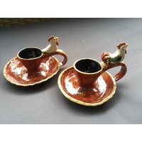 2Er-Set Eierbecher Huhn + Hahn, Handgefertigt, Steinzeug, Eier, Lustig, Einzigartig, Scheibengedreht, Modelliert, Töpferei, Ton von Mohnkultur