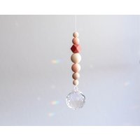 Suncatcher | Kastanie Pfirsich Beige Sand Großes Prisma Sonnenfänger Glaskristall von MoinMia
