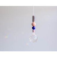 Suncatcher | Peach Blau Flieder Glaskristall Mit Silikon - Und Keramikperlen Sonnenfänger Suncatcher | Peach Blau Flieder Glaskristall Mit Silikon - Und Keramikperlen Sonnenfänger von MoinMia
