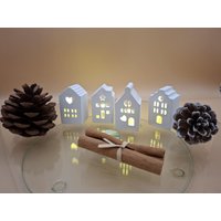 4 Mini Lichthäuser Mit Ballonlicht 4 Mini Lichthäuser Mit Ballonlicht von MoinundMehrbySteffi