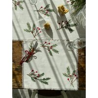 Weihnachten Handgedruckte Tischsets Set 2, 4, Thanksgiving Esstisch, Weihnachtstischwäsche, Weihnachtsgeschenkidee, Pine Holly Berry Weihnachten Handgedruckte Tischsets Set 2, 4, Thanksgiving Esstisch, Weihnachtstischwäsche, Weihnachtsgeschenkidee, Pine Holly Berry von Moiratelier