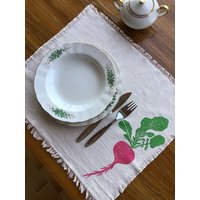 Wurzelgemüse Tischset, Handbedrucktes Baumwollset Von 2, 4, 6, 8, Bauernhausküchendekor, Stellen Sie Ihr Eigenes Set Her, Muttertagsgeschenk von Moiratelier