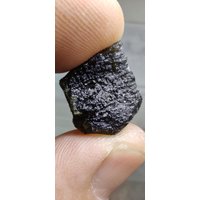 Ein Moldavit 4, 10 Gr Aus Tschechien Ein Moldavit 4, 10 Gr Aus Tschechien von Moldavitestones