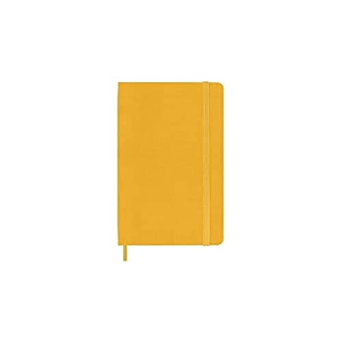 Moleskine Classic Liniertes Notizbuch, Hardcover aus Seide mit Elastikverschluss, Taschenformat, Farbe Orange Gelb von Moleskine