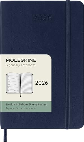 Moleskine Wochenplaner, Wochenagenda 2026 12 Monate mit Platz für Notizen, mit weichem Einband und Gummibandverschluss, Pocket-Format 9x14, Farbe Blau von Moleskine