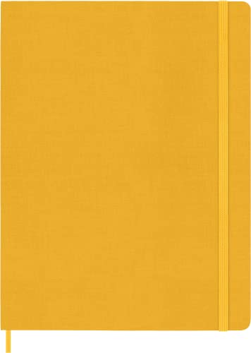 Moleskine Classic Liniertes Notizbuch, Hardcover aus Seide mit Elastikverschluss, XL-Größe, Farbe Orange Gelb von Moleskine