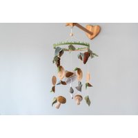 Pilz Mobile Fürs Kinderzimmer Waldmobile Neutrale Geschenke Baby-Dusche-Geschenk Babymobile Pilz Mobile Fürs Kinderzimmer Waldmobile Neutrale Geschenke Baby-Dusche-Geschenk Babymobile von MollisToys