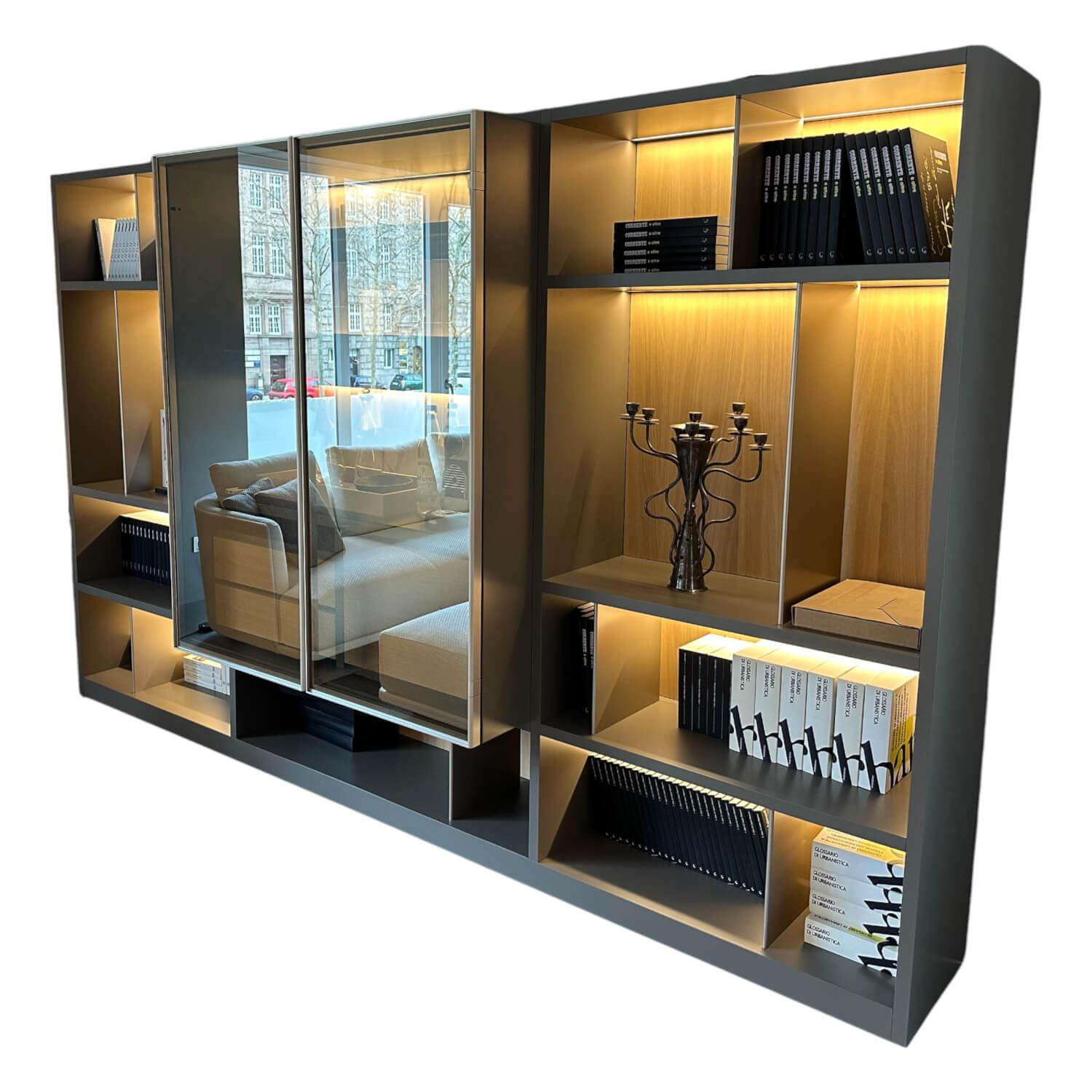 Schrank Systemwand 505 Up System Holz Dolomitgrau Glas Transparent Stopsol mit B... von Molteni & C