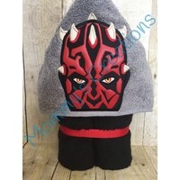 Dark Lord Applikation Kapuzen Bad, Strand, Pool Handtuch Cover Up 30 "x 54" Personalisierung Verfügbar von MommysCraftCreations