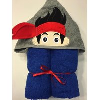 Piratenjunge Applikation Kapuzen Badetuch, Strand, Pool Handtuch 30 "x 54" Personalisierung Erhältlich von MommysCraftCreations