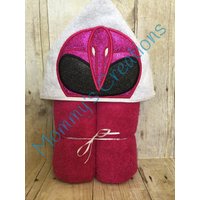 Rosa Waldläufer-Applikation Mit Kapuze Badetuch, Strand, Pool-Handtuch Vertuschen 30 "x 54" Personalisierung Verfügbar von MommysCraftCreations