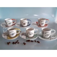 Handbemalte, Personalisierbare Porzellanespressotasse Mit Untertasse von Monasporzellanstudio