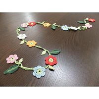 Wimpelkette Blumengirlande Gehäkelt von Mondenvolk