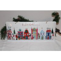 Emaille-Schild Mit Prägung "Herzlich Willkommen", 35 X 15 cm, Kordelaufhängung, Weihnachtsschild Bunte Häuser Emaille-Schild Mit Prägung "Herzlich Willkommen", 35 X 15 cm, Kordelaufhängung, Weihnachtsschild Bunte Häuser von Monisdekoshop