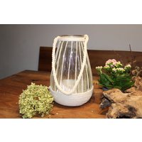 Windlicht/Laterne in Boho-Optik, Glas/Baumwolle, H 27, 5 cm, Durchmesser 18 cm Windlicht/Laterne in Boho-Optik, Glas/Baumwolle, H 27, 5 cm, Durchmesser 18 cm von Monisdekoshop
