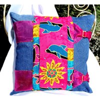 Süßes Gewebtes Buntes Denim Outdoor Kissen Mit Delfinen Chunky Scatter Rot Blaues Für Fenster Terrasse Helles von Monpasier