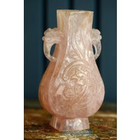 Antike Rosa Jade Abgeflachte Baluster Vase Mit Offenen Elefanten Griffen, Figur von MontclairAntiques