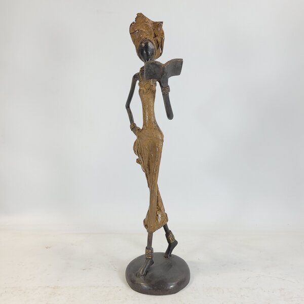 Moogoo Creative Africa Bronze-Skulptur "Femme avec livre" by Issouf | 15/25/35cm | Unikate von Moogoo Creative Africa