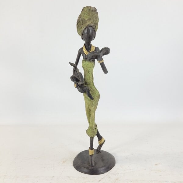 Moogoo Creative Africa Bronze-Skulptur "Frau mit Buch & Kind an der Taille" by Issouf | 25cm | Unikate von Moogoo Creative Africa