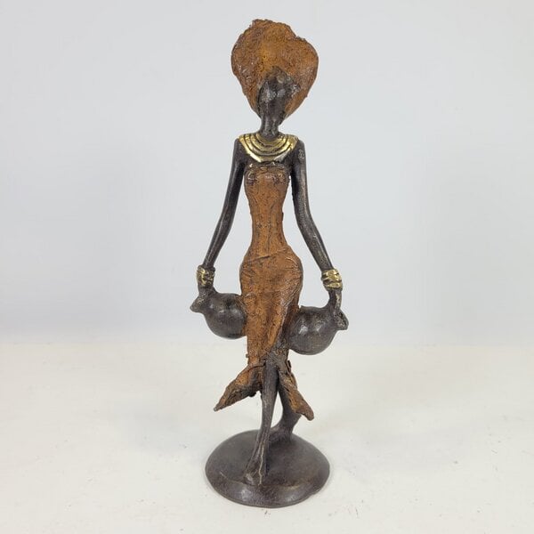 Moogoo Creative Africa Bronze-Skulptur "Frau mit zwei Amphoren" by Soré | verschiedene Farben und Größen von Moogoo Creative Africa