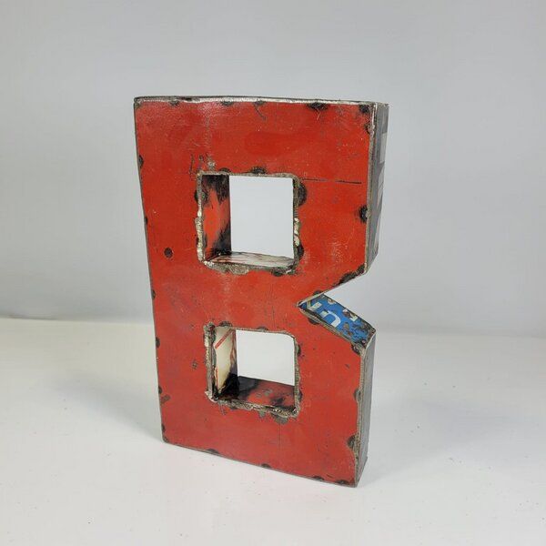 Moogoo Creative Africa Buchstabe "B" aus recycelten Ölfässern | 22 oder 50 cm | verschiedene Farben | Upcycling | handgemacht & fair von Moogoo Creative Africa
