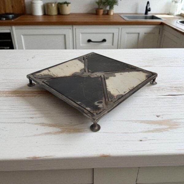 Moogoo Creative Africa Untersetzer "Mosaïque" by "Petit Pascal" | Upcycling von alten Ölfässern | Fair & nachhaltig von Moogoo Creative Africa