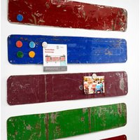 Magnettafel Aus Recycelten Ölfässern Mit 5 Bunten Magneten 80 cm 15 von MoogooAfricaDesign