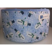 Weihnachten, Katzenbett, Hundebett, Katzenmöbel, Haustierbett, Urlaub, Blau-Weiß, Schneemann, Muster Weihnachten, Katzenbett, Hundebett, Katzenmöbel, Haustierbett, Urlaub, Blau-Weiß, Schneemann, Muster von MoonLightHappy