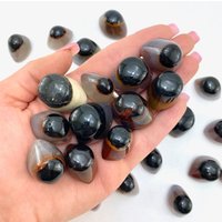 Mini Shiva Auge, Sardonyx Schutzstein, T-168 von MoonMountainGems