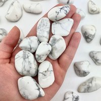 Trommelstein Aus Howlith, Howlith Trommelstein, Polierter Taschenstein Trommelstein Aus Howlith, Howlith Trommelstein, Polierter Taschenstein von MoonMountainGems