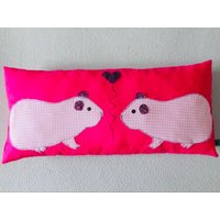 Meerschweinchen-Kissen Meerschweinchen-Kissen von MoonShineCatDesign