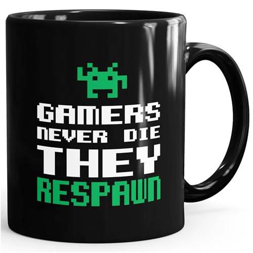 Kaffee-Tasse Gamers never die they respawn Spruch Pixel Zocker 90er 80er Retro MoonWorks® Uni Bunt schwarz unisize von MoonWorks
