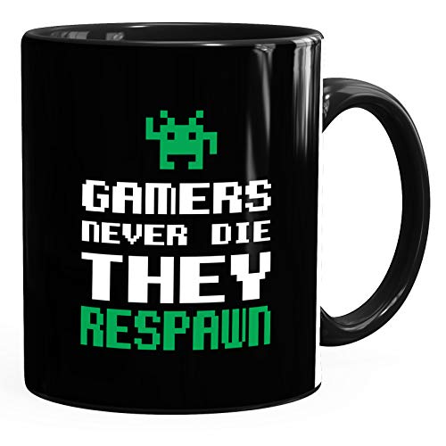 MoonWorks Kaffee-Tasse Gamers never die they respawn Spruch Pixel Zocker 90er 80er Retro Uni Bunt schwarz unisize von MoonWorks