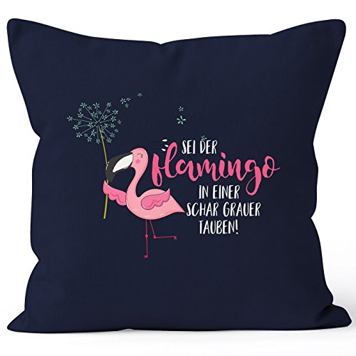 MoonWorks Kissenbezug sei der Flamingo in Einer Schar Grauer Tauben Flamingo Pusteblume Kissen-Hülle Deko-Kissen 40x40 Baumwolle Navy 40cm x 40cm von MoonWorks