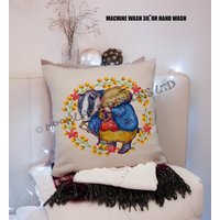 Personalisierter Brock Dachs Beatrix Potter Kissenbezug von MoonlakeDesignMugs